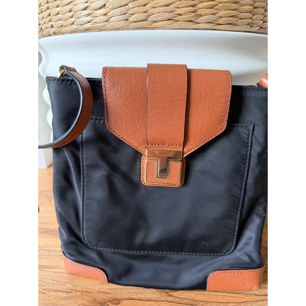 Tory Burch Black Nylon Tan Leather Trim Crossbody Bag Messenger T-Logo Clasp